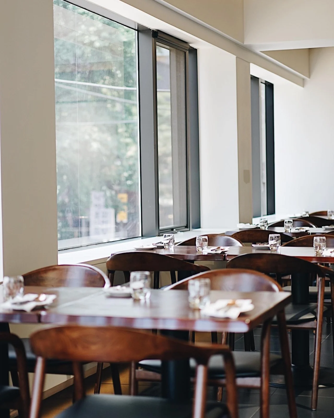 Window seating at Mahina Vegan Table