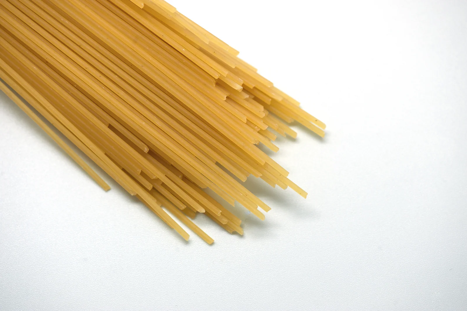Dried spaghetti with long, round strands